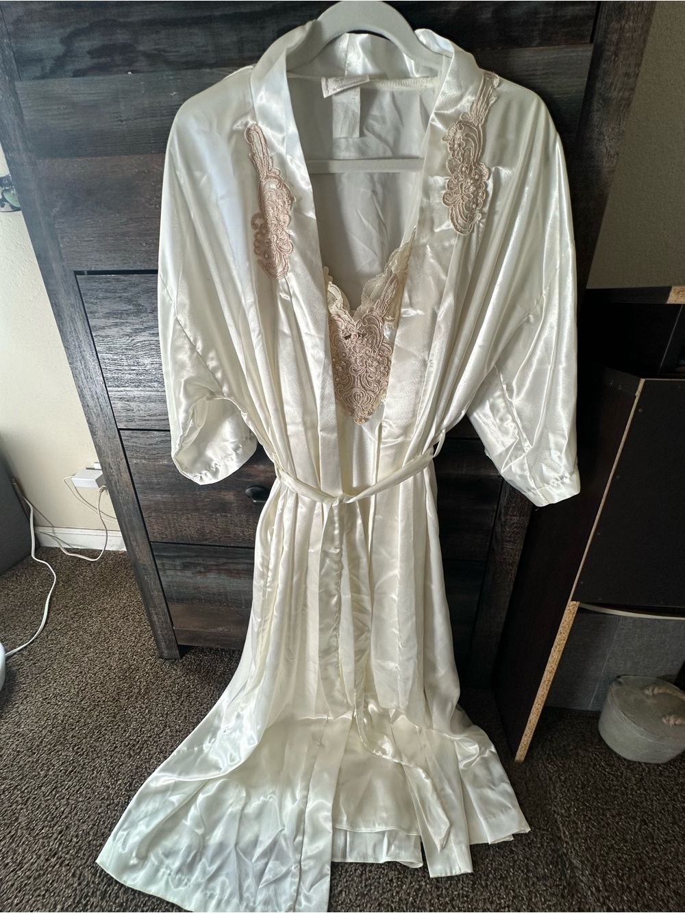 Vintage. Beautiful 3-piece bridal nightgown set from the 90s. - Picture 13 of 14